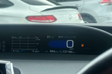 Toyota Prius 1.8 VVT 8.8kWh Excel Hatchback 5dr Petrol Plug-in Hybrid CVT Euro 6 (s/s) ( 53