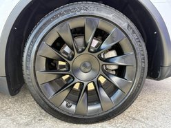 Tesla Model Y (Dual Motor) Long Range SUV 5dr Electric Auto 4WDE (384 bhp) 16