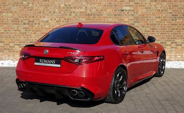Alfa Romeo Giulia Quadrifoglio 25