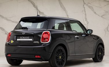 Mini Hatch Electric Level 3 7