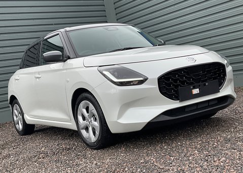 Suzuki Swift 1.2 Mild Hybrid Motion  7