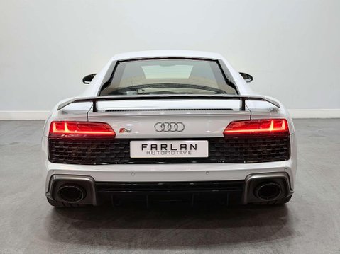 Audi R8 5.2 FSI V10 Performance Coupe 2dr Petrol S Tronic quattro Euro 6 (s/s) (620 22