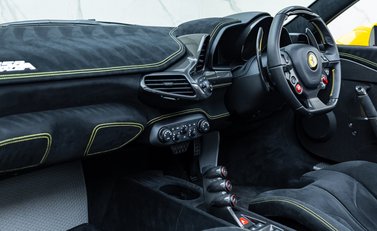Ferrari 458 Speciale Aperta 21
