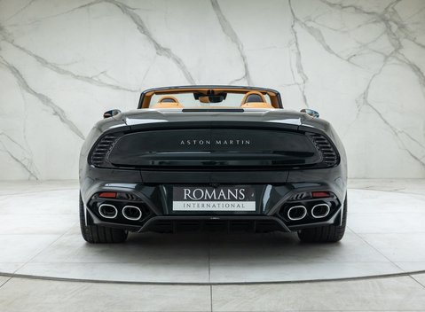 Aston Martin Vanquish Volante 8