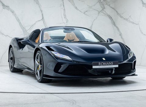 Ferrari F8 SPIDER 8