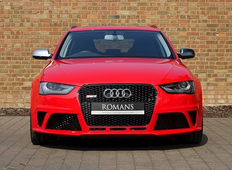 Audi RS4 Avant 29