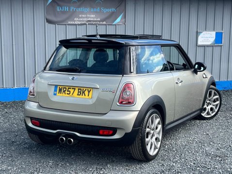 Mini Hatch 1.6 Cooper S Euro 4 3dr 10