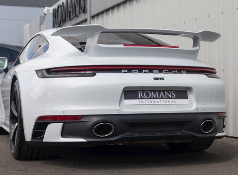 Porsche 911 (992) Carrera 4S 25