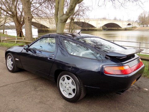 Porsche 928 GT 54