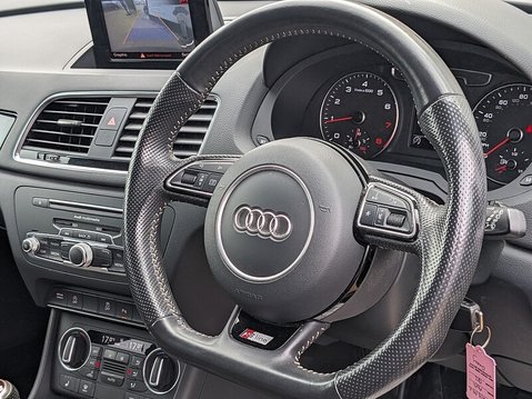 Audi Q3 TFSI BLACK EDITION 15