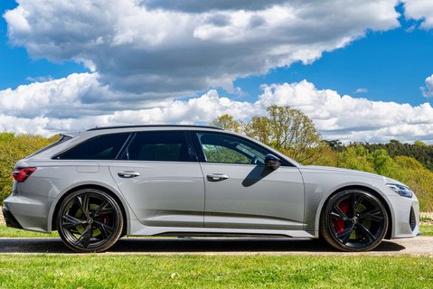 Audi RS6 4.0 RS 6 Vorsprung TFSI MHEV Quattro Auto 4WD 5dr 4