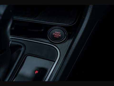 SEAT Leon 2.0 Leon Cupra Luxury 290 TSi Semi-Auto 5dr 19