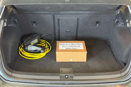 Volkswagen Golf 35.8kWh e-Golf Hatchback 5dr Electric Auto (136 ps) 81