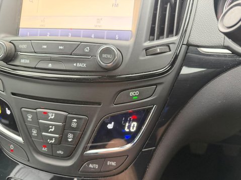 Vauxhall Insignia 2.0 CDTi ecoFLEX Elite Nav Euro 5 (s/s) 5dr 10