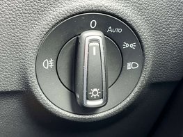 Volkswagen T-Roc 1.5 T-Roc R-Line TSI Semi-Auto 5dr 59