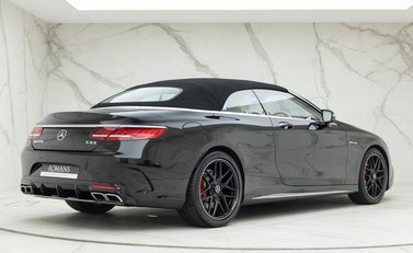 Mercedes-Benz S63 Cabriolet 7