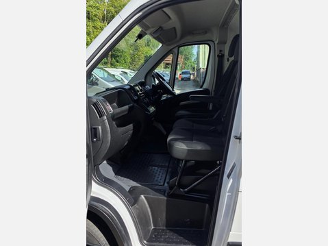 Peugeot Boxer 2.2 BlueHDi 435 Professional Panel Van 5dr Diesel Manual L4 H2 Euro 6 (s/s) 39