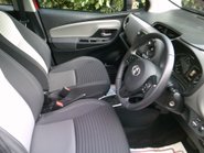 Toyota Yaris VVT-I ICON ONLY 7,000 MILES FROM NEW 10