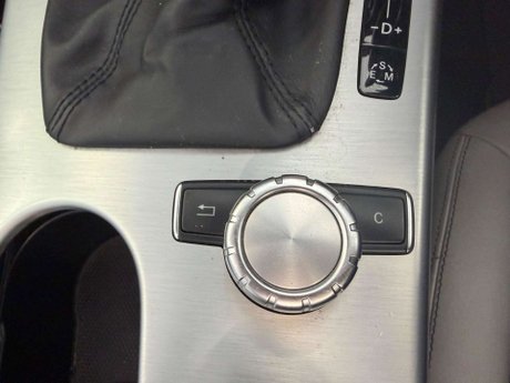 Mercedes-Benz SLK 2.1 SLK250 CDI AMG Sport G-Tronic+ Euro 5 (s/s) 2dr 23