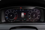 Volkswagen Golf 2.0 Golf R TSi Semi-Auto 4WD 5dr 27
