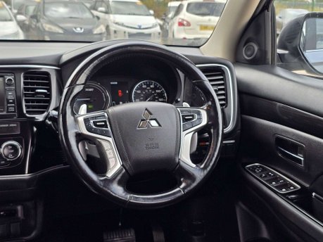 Mitsubishi Outlander 2.0h 12kWh GX4h SUV 5dr Petrol Plug-in Hybrid CVT 4WD Euro 6 (s/s) (200 ps) 30