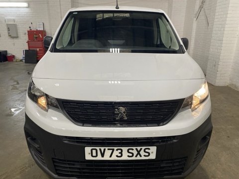 Peugeot Partner BLUEHDI PROFESSIONAL PREMIUM PLUS L1 2