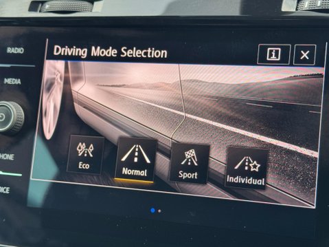 Volkswagen Golf 2.0 TDI GTD Euro 6 (s/s) 5dr 29