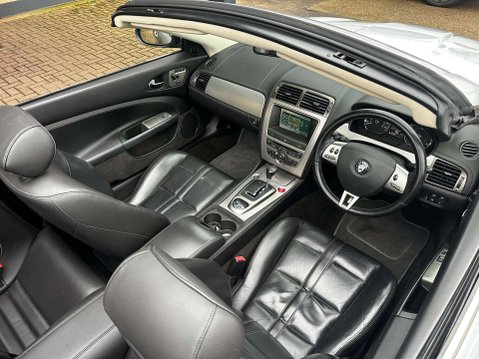 Jaguar XK 4.2 XK Auto 2dr 28