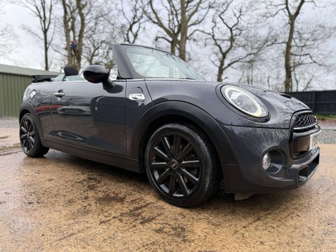 Mini Convertible 2.0 Cooper S Auto 2dr 10