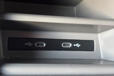 Volkswagen Crafter CR35 140 ps Tdi L2 H2 Trendline Panel Van - No VAT 27