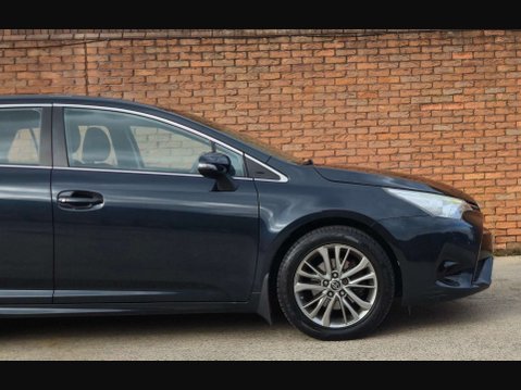 Toyota Avensis 1.6 Avensis Business Edition D-4D 5dr 14