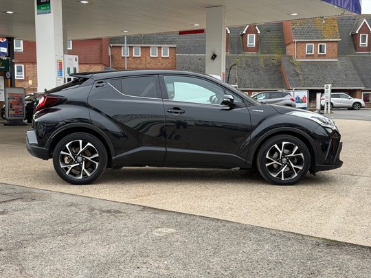 Toyota C-HR DESIGN