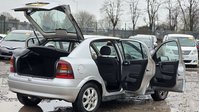 Vauxhall Astra 1.4i 16v Enjoy Hatchback 5dr Petrol Manual (167 g/km, 89 bhp) 15