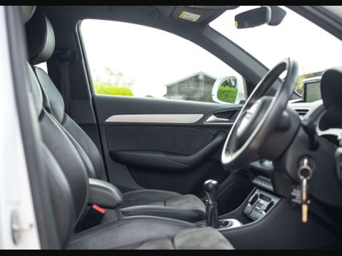 Audi Q3 2.0 Q3 S Line+ TDI Quattro 4WD 5dr 48