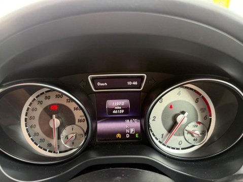 Mercedes-Benz GLA 2.1 GLA200d AMG Line (Premium Plus) 7G-DCT 4MATIC Euro 6 (s/s) 5dr 12