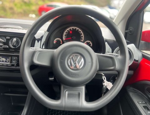 Volkswagen Up 1.0 Move Up 3dr 18