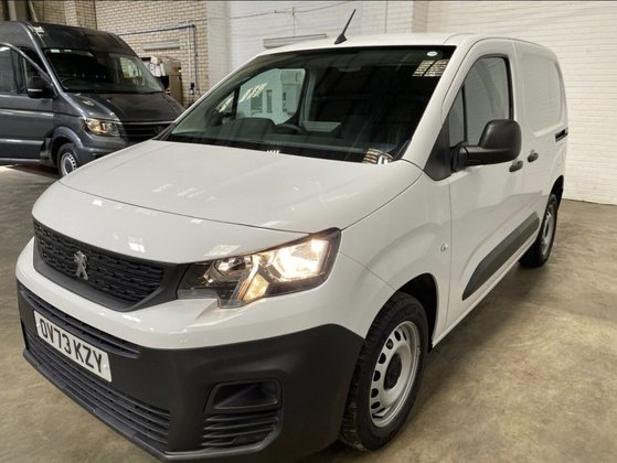 Peugeot Partner BLUEHDI PROFESSIONAL PREMIUM PLUS L1