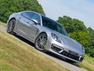 Porsche Panamera 4 E-Hybrid Platinum Edition 17