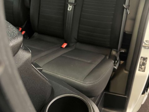 Ford Transit Custom 1.0 Transit Custom 340 Limited PHEV CVT 29