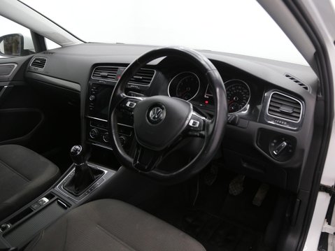 Volkswagen Golf 1.0 TSI Match Edition Euro 6 (s/s) 5dr 21