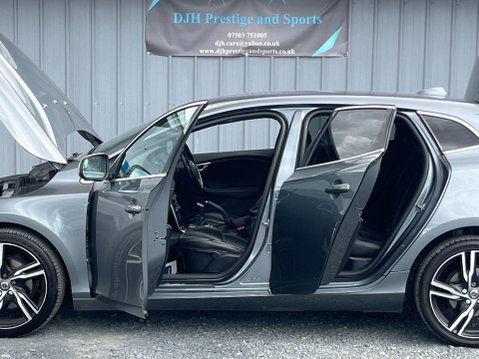 Volvo V40 2.0 T2 R-Design Pro Euro 6 (s/s) 5dr 15