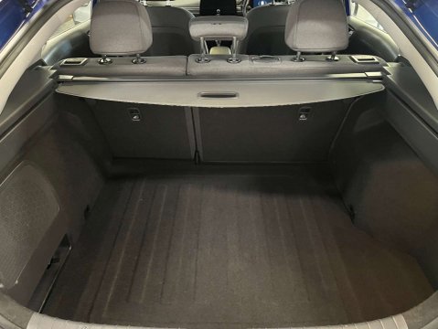 Hyundai IONIQ 1.6 IONIQ First Edition FHEV Semi-Auto 5dr 34