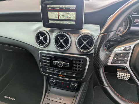Mercedes-Benz GLA 2.1 GLA220 CDI AMG Line 7G-DCT 4MATIC Euro 6 (s/s) 5dr 11