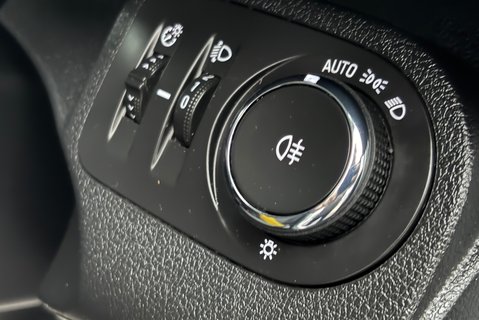 Vauxhall Combo L1H1 2000 Edition 102 ps 24