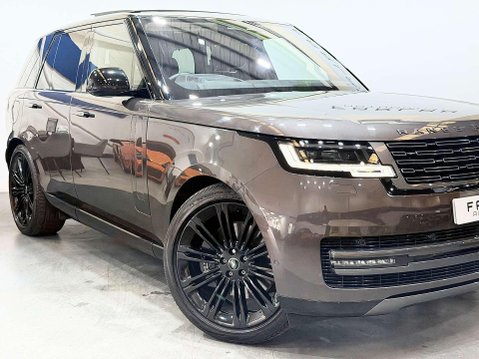 Land Rover Range Rover 4.4 P530 V8 First Edition SUV 5dr Petrol Auto 4WD Euro 6 (s/s) (530 ps) 10