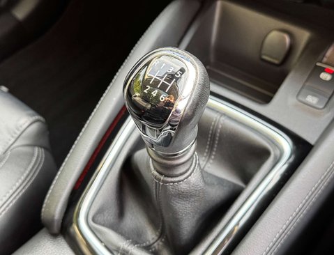 Nissan Qashqai 1.3 Qashqai Tekna DiG-T 5dr 28