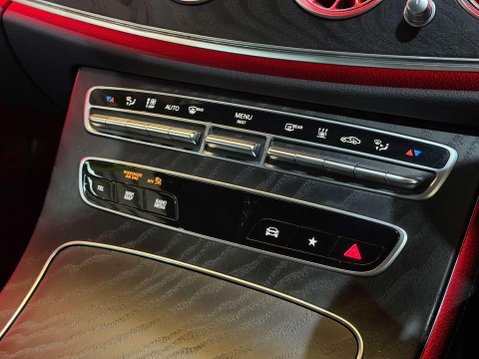 Mercedes-Benz E Class 2.0 E300de 13.5kWh AMG Line Saloon 4dr Diesel Plug-in Hybrid G-Tronic+ Euro 54