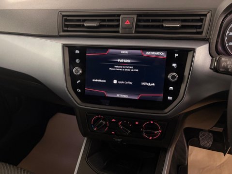 SEAT Arona 1.0 TSI SE Technology Euro 6 (s/s) 5dr 17