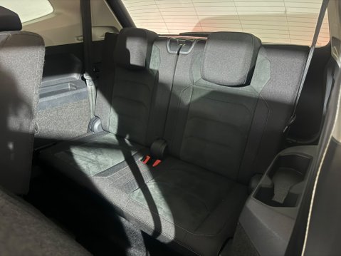 Volkswagen Tiguan Allspace SEL TDI DSG 21