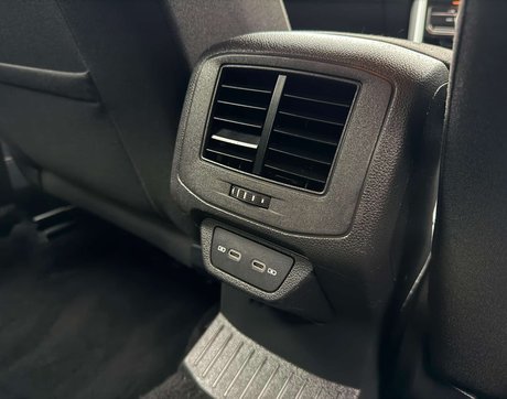 Volkswagen T-Roc 1.0 T-Roc Life TSI 5dr 4
